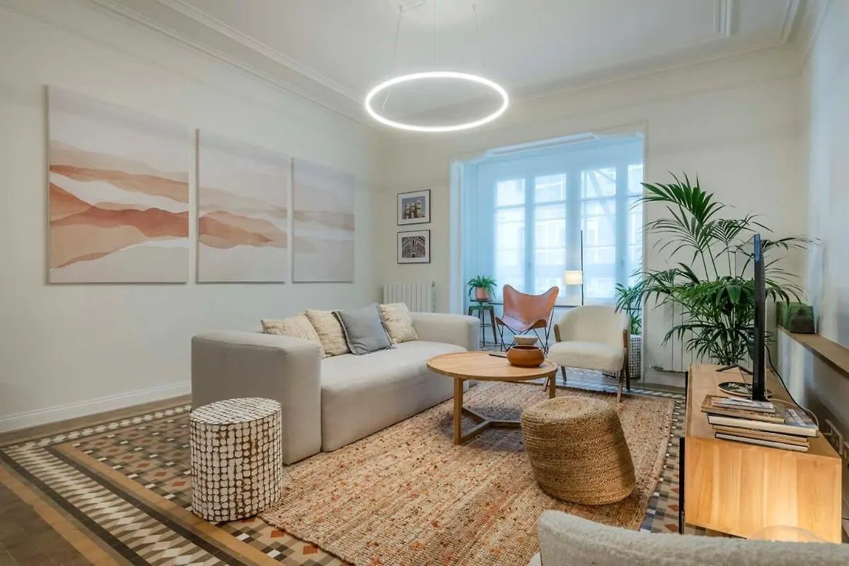 Amazing 5 Bd 5 Bathroom Next To Plaza Catalunya 바르셀로나 아파트