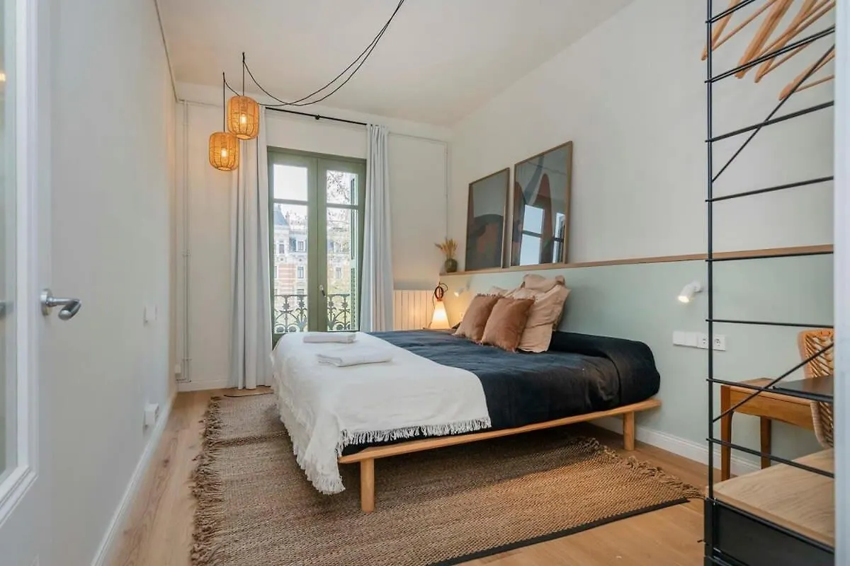 Amazing 5 Bd 5 Bathroom Next To Plaza Catalunya 바르셀로나 0*,  스페인